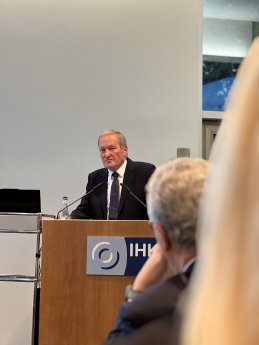 PM_136_GeneralBühler (2).png