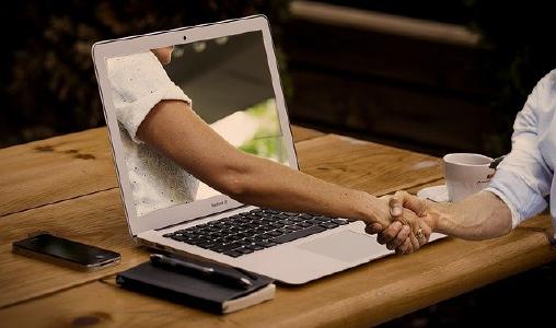Digitaler Handschlag - Digitaler Vertragsabschluss