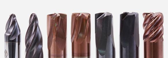 MAPAL präsentiert ein neues leistungsstarkes Programm an Vollhartmetallfräsern, die speziell für den Werkzeug- und Formenbau entwickelt wurden. V. l. jeweils zwei Varianten des OptiMill-3D-CS, des OptiMill-3D-HF-Hardened, des OptiMill-3D-HF sowie der OptiMill-3D-CR-Hardened.