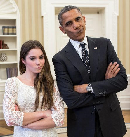 barack-obama-imitates-mckayla-maroney-1174513_1280.jpg