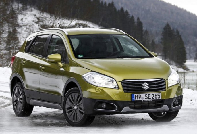 Suzuki SX4 S-Cross_Schnee.jpg