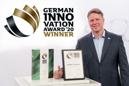 Ralf Klein, Geschäftsführer HARTING Electronics, freut sich über den German Innovation Award 2020 für das HARTING T1 Industrial SPE Interface
