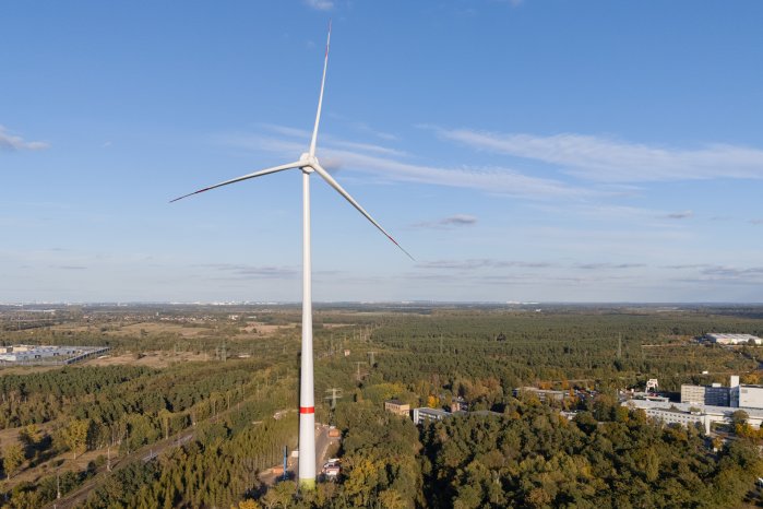 Ludwigsfelde Windmill Drone.jpg