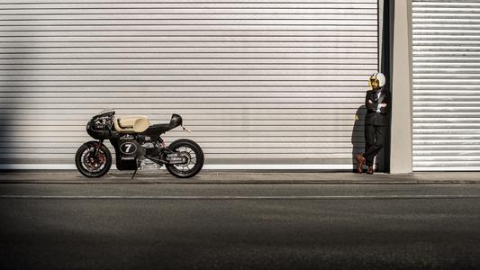 Sarolea1.jpg