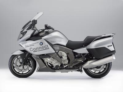 BMW Motorrad ConnectedRide. Advanced Safety Concept.