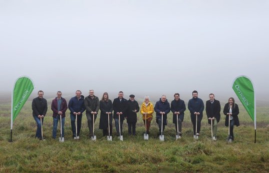 Optigrün international AG_Neubau Firmengebäude Spatenstich.jpg