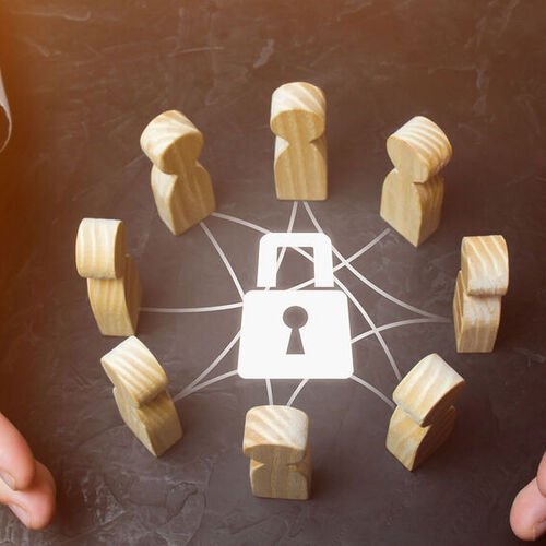 Cybersicherheit oder Cyber-Versicherung – oder beides?