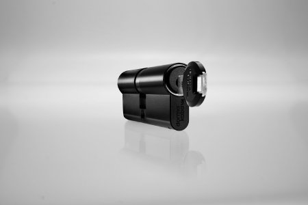 Mechanische Schließzylinder von dormakaba in Schwarz
Bildnachweis: dormakaba