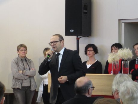 Giovanni Marcon (vorne) während der Bürstner Pressekonferenz zur CMT am 10.01.14.jpg