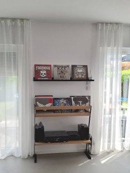 SELVE_ Referenzobjekt_ Vergleich_Wohnzimmer_nachher.jpg