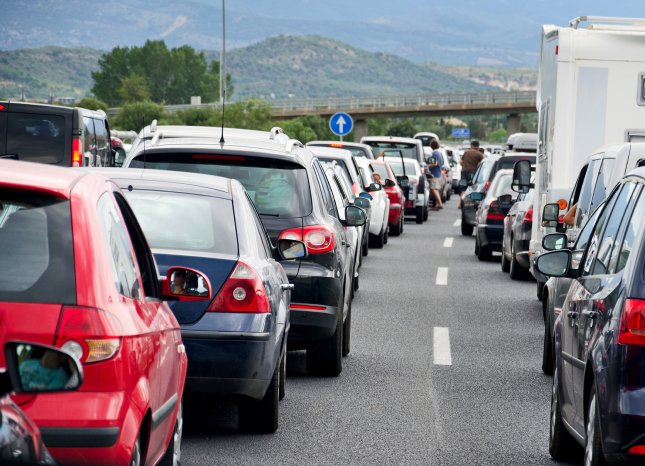autobahnstau-300.jpg
