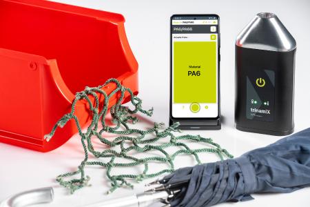 Distinguishing PA6 from PA66 at the push of a button with trinamiX Mobile NIR Spectroscopy Solution, Copyright: trinamiX GmbH