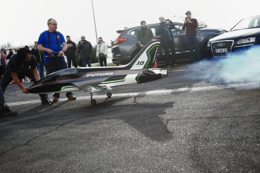 Modell Leben_2024_Cr~ett Weigelt (1).jpg