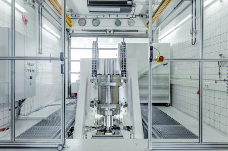 The world’s more powerful test bench, used by Trelleborg Sealing Solutions to test the mettle of their hydraulic rod seals before releasing components for demanding applications