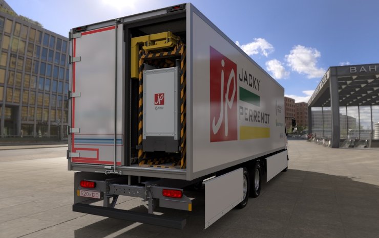 Jacky Perrenot x Renault Trucks logistique urbaine_01.jpg