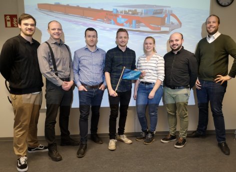 2020-pe-Innovative Eisenbahnfähre_Team_Foto2.jpg