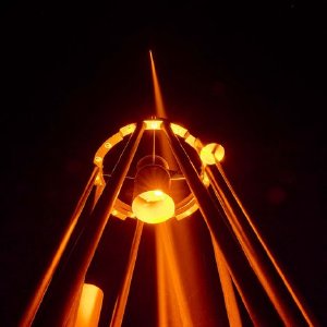 This image shows the CaNaPy laser equipped with TOPTICA Project’s chirping system during the field test in Germany. The technology will be used to create artificial guide stars to measure how much the light is distorted by turbulence in the Earth’s atmosphere. Correcting for the turbulence improves the sharpness of astronomical images significantly. Credit: TOPTICA Projects