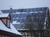 Beispielbild: Private Photovoltaik im Winter