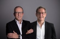 Michael Richter, CEO SelectLine Holding GmbH und Alfonso Panichella, Geschäftsführer europa3000 AG.