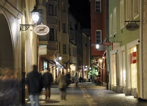 300dpi_Streetlighting Regensburg_1.jpg