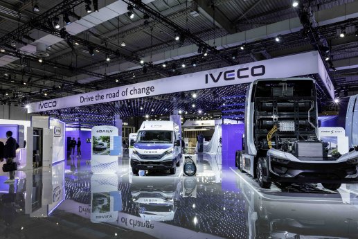 IVECO_Booth.jpg