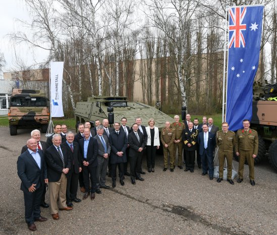 2019-03-28_Rheinmetall_Land400P2 Inspection Ceremony_ZU3_3418.jpg