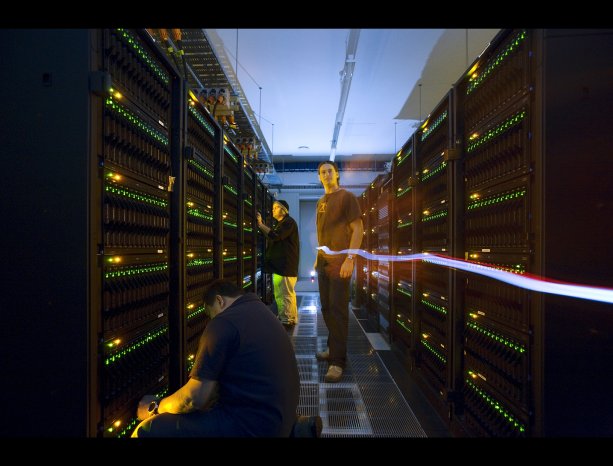 Weta_Digital_Servers_Connected_To_Foundry_Networks_Switches[1].jpg