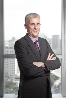Conti_Andreas_Esser.jpg