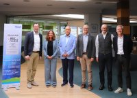 Wissenschaft trifft Wirtschaft: Die Jauch-Geschäftsleitung mit Prof. Dr. Ulrike Salat und Prof. Dr. Christoph Reich von der Hochschule Furtwangen University beim Austausch über zukünftige Kooperationen. Wissenschaft trifft Wirtschaft: Die Jauch-Geschäftsleitung mit Prof. Dr. Ulrike Salat und Prof. Dr. Christoph Reich von der Hochschule Furtwangen University beim Austausch über zukünftige Kooperationen.