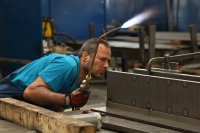  Die Lage für die handwerklichen Dienstleister und Ausstatter der Industrie ist kritisch und droht sich weiter zu verschärfen. / Fotocredit: www.amh-online.de / Sascha Schneider