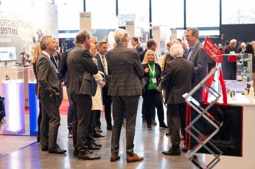 Besucher-Staende-Messe-29-1-scaled.jpg