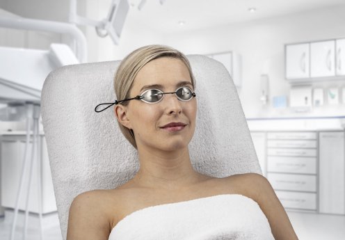 Laservision_Titan-Premium-Line-Patientenbrillen-scaled.jpg