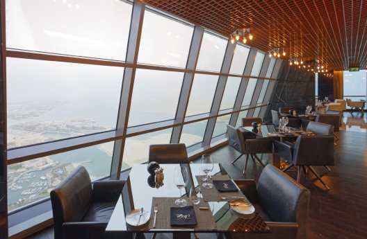 schueco_etihad_towers_08.jpg