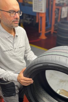 Bridgestone Reifenwerk in Rom wird mit international anerkannter ISCC PLUS Nachhaltigkeitsz.png