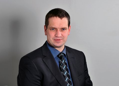 3552 Dr. B. Bernhard.jpg