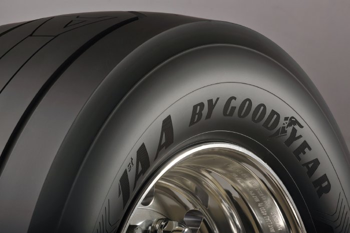Goodyear_AA_Concept_Tire (2).jpg