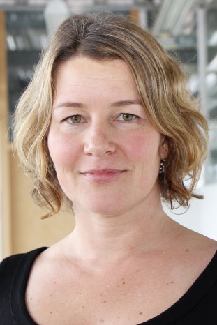 Prof. Dr. Jana Wolf von der Hochschule Aalen forscht zur Gendergerechtigkeit im Gesundheitswesen.jpg