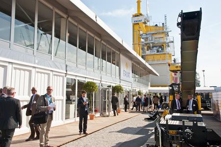 Losberger Ausstellungszelt der Firma Fayat