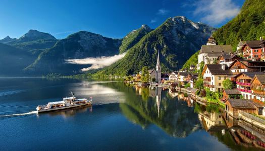 Österreich ist mehr als Idylle - auch ein High-Tech-Land mit einer erfolgreichen Domainendung: der at-Domain