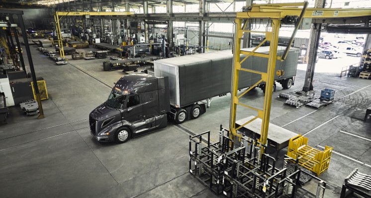 All-new-Volvo-VNR-440_Original file.jpg