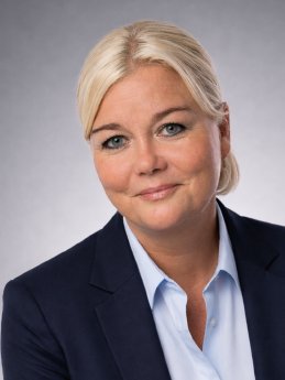 Simone Schiffgens-Vorstandsvorsitzende-ams.Solution AG.PNG