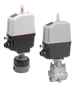 Regelventile GEMÜ R563 (links) und GEMÜ 566 (rechts) mit elektromotorischem Antrieb GEMÜ eSyStep