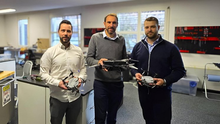 consulteer-innovation-team-uav-drones-2.JPG