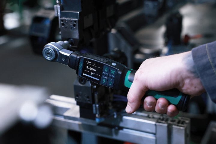 Mechanische Auslösung trifft elektronische Präzision