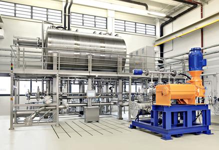 New test bench for process pumps