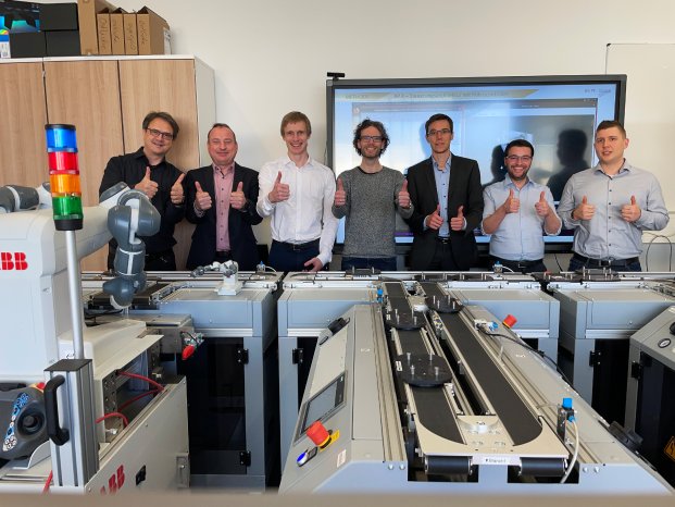 Plug and Play_Projekt METHODS Gruppenfoto.JPG