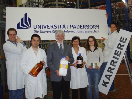 Uni Paderborn - Sommerschule Chemie 2008.JPG