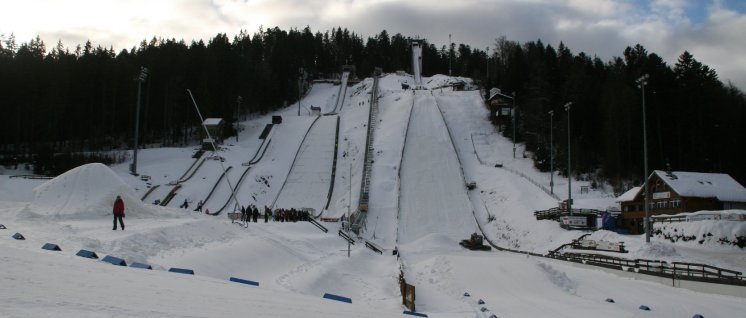 Bild 4 Adler-Skistadion Hinterzarten.JPG