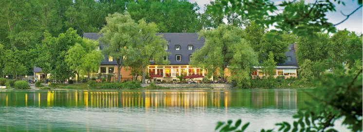 Langwieder_See_Restaurant_Hotel_Biergarten_Foto_Hotel_Langwiedersee.jpg