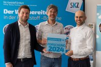 Presentation of the award during the SKZ Network Day